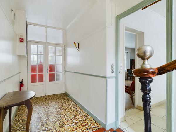 Maison 9 pièces 389 m2