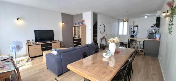 SAINT QUENTIN (02100)  Hypercentre Ville,  Appartement à Vendre 5 pièces
