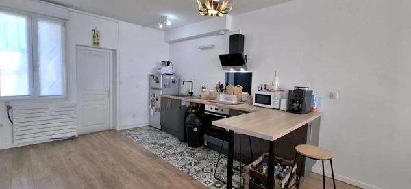 SAINT QUENTIN (02100)  Hypercentre Ville,  Appartement à Vendre 5 pièces