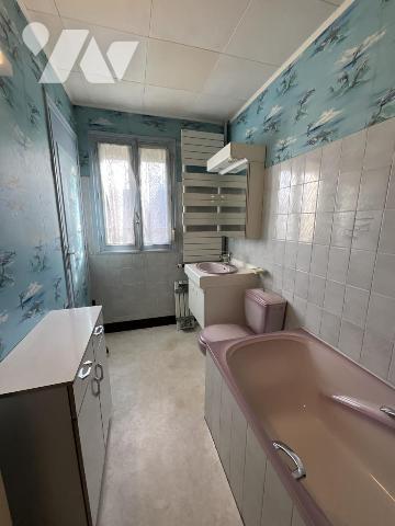 LORIENT - Maison d'environ 104,15m²