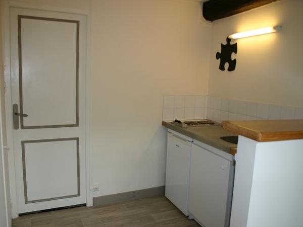 Location Appartement 2 pièces Senlis (60300) - CENTRE VILLE HISTORIQUE