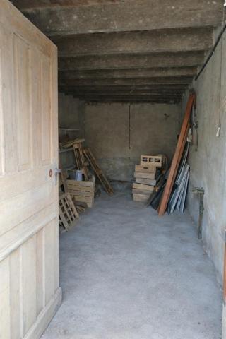 Maison en pierre à la campagne