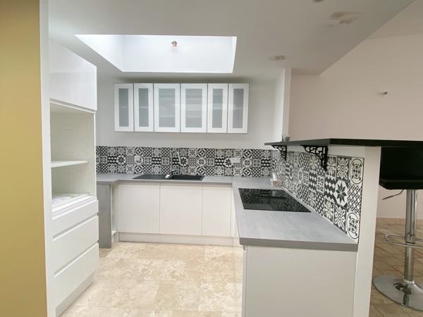 Houdan (78550) TRIPLEX 5 Pièces 133m² Hyper centre de HOUDAN