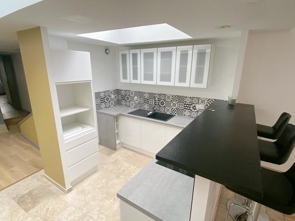 Houdan (78550) TRIPLEX 5 Pièces 133m² Hyper centre de HOUDAN