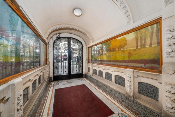 Appartement à vendre à Paris 13e arrondissement à Paris (75013), ref : 4 PIECES Avenue d'Italie   
METRO PORTE D'ITALIE