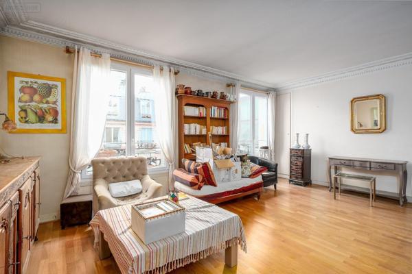 Appartement à vendre à Paris 13e arrondissement à Paris (75013), ref : 4 PIECES Avenue d'Italie   
METRO PORTE D'ITALIE