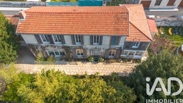 Maison à vendre 8 pièces 178 m² Châlons-en-Champagne