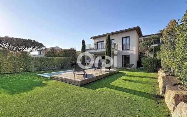 Maison à vendre    4 pièces • 80,01 m2 Sainte-Maxime