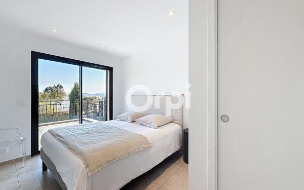 Maison à vendre    4 pièces • 80,01 m2 Sainte-Maxime