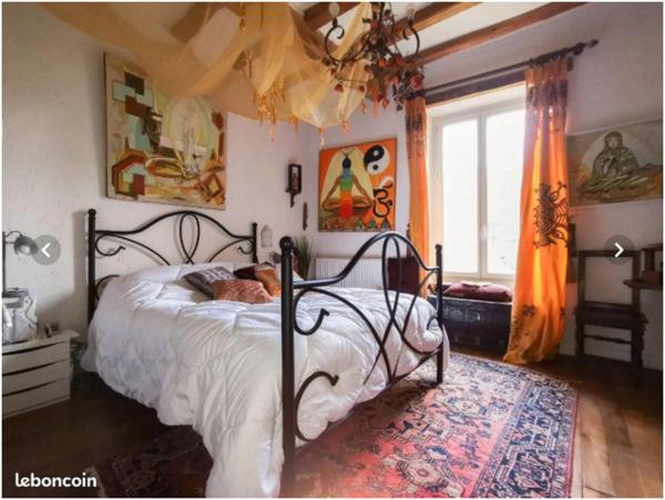 Propriete à vendre 6 pièces. 10 MN Sens (89)