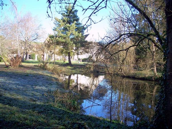 Propriete à vendre 6 pièces. 10 MN Sens (89)