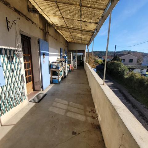 SAINT MARTIN DE VALGALGUES (30520), maison 4 chambres et bureau d'environ 148m² habitable sur une parcelle de 748m².