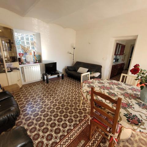 SAINT MARTIN DE VALGALGUES (30520), maison 4 chambres et bureau d'environ 148m² habitable sur une parcelle de 748m².