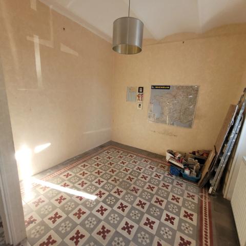 SAINT MARTIN DE VALGALGUES (30520), maison 4 chambres et bureau d'environ 148m² habitable sur une parcelle de 748m².