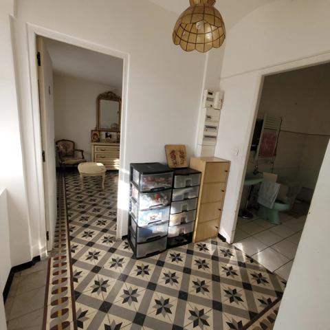 SAINT MARTIN DE VALGALGUES (30520), maison 4 chambres et bureau d'environ 148m² habitable sur une parcelle de 748m².