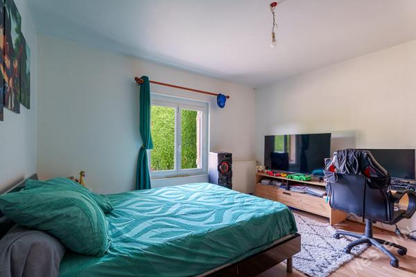 Maison familiale de 112 m² avec grand terrain clos à Saint-Marcel