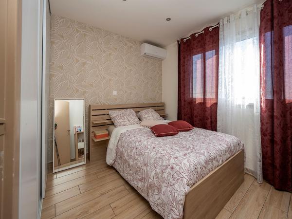 Ste Clotilde La Bretagne, villa T6/7 de 199m² sur terrain 471m² avec piscine ! Sainte-Clotilde (97490)