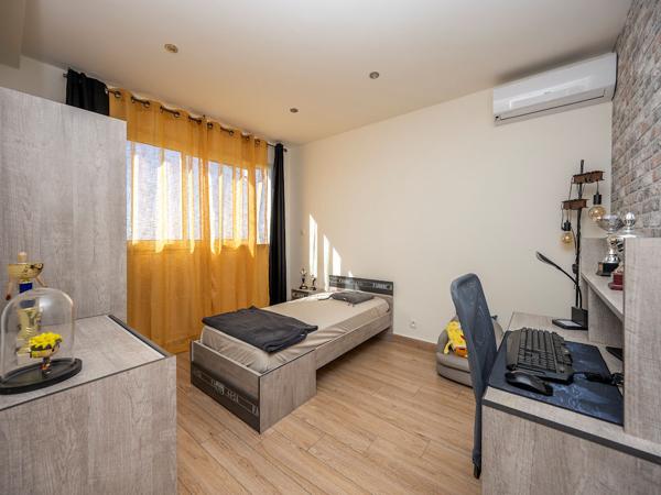 Ste Clotilde La Bretagne, villa T6/7 de 199m² sur terrain 471m² avec piscine ! Sainte-Clotilde (97490)