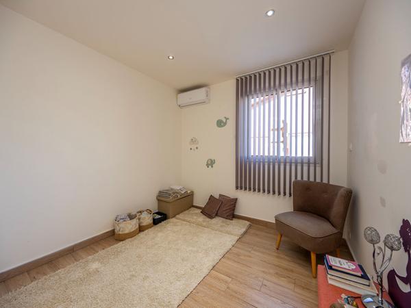 Ste Clotilde La Bretagne, villa T6/7 de 199m² sur terrain 471m² avec piscine ! Sainte-Clotilde (97490)