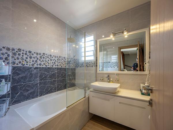 Ste Clotilde La Bretagne, villa T6/7 de 199m² sur terrain 471m² avec piscine ! Sainte-Clotilde (97490)