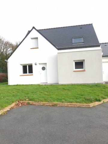 PLOEREN Maison 5 pièces 91 m²