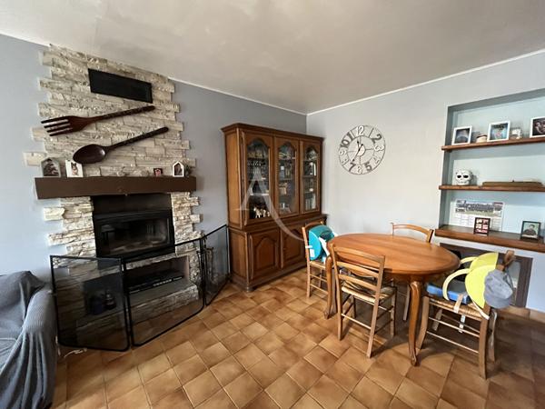 Maison Saint Julien Des Landes 5 pièce(s)