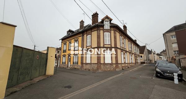 Location Studio 32.9 m² - Dreux 28100