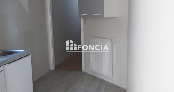 Location Studio 32.9 m² - Dreux 28100
