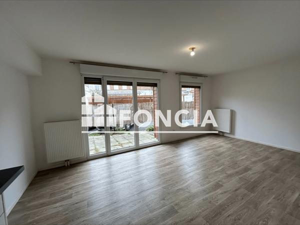 Location Appartement 2 pièces 48.4 m² - 126 BIS RUE DE LANNOY Lille 59000