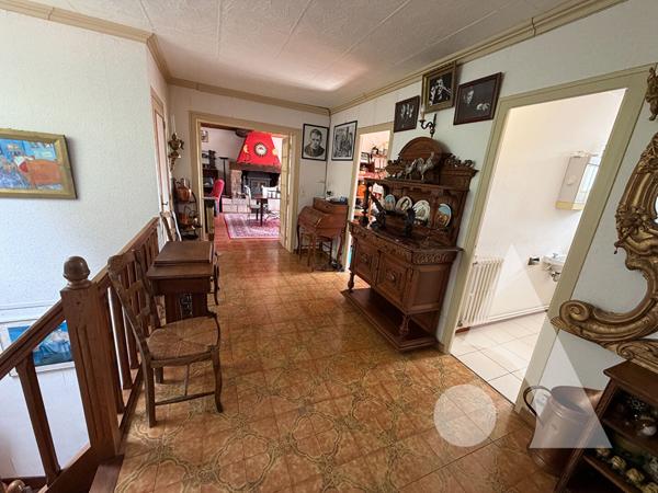 Appartement 4 pièces 146.84 m2