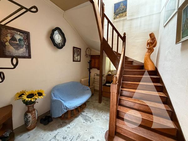 Appartement 4 pièces 146.84 m2