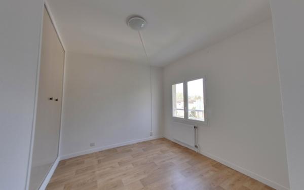 Appartement à vendre    4 pièces • 80,67 m2 Aulnay-sous-Bois