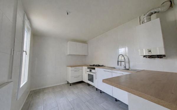 Appartement à vendre    4 pièces • 80,67 m2 Aulnay-sous-Bois
