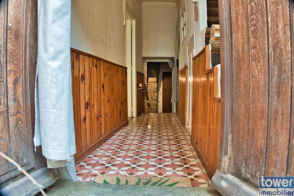 Maison de village
                                                                                                                                                                                                                                                                                                                        7 pièce(s)                                                                                                                                                                                                          5 chambre(s)                                                                                                                                                                                                          119  m²