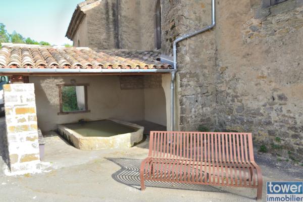 Maison de village
                                                                                                                                                                                                                                                                                                                        7 pièce(s)                                                                                                                                                                                                          5 chambre(s)                                                                                                                                                                                                          119  m²