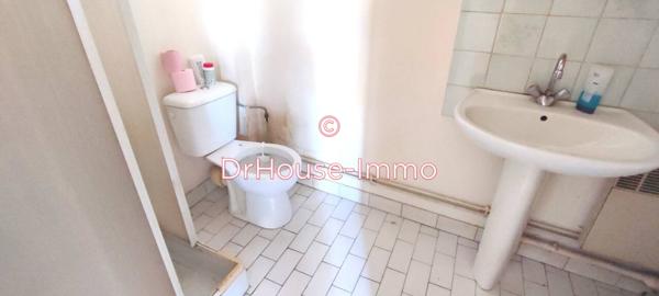 Immeuble à vendre 9 pièces de 145 m²