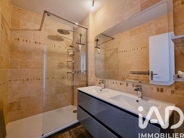 Location appartement 4 pièces 88 m² Voiron