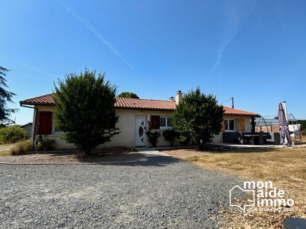 Plain-pied 3ch voire 4, avec commerces. pied