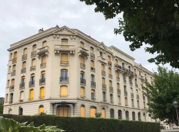 Appartement à vendre 5 pièces NERIS LES BAINS (03)