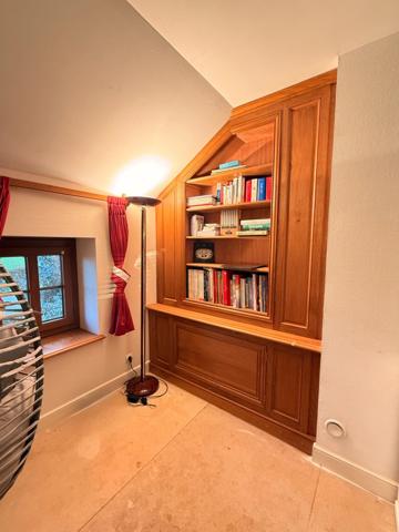 EN EXCLUSIVITE ! Maison en pierres de 141m², 3 chambres, garage double sur terrain de 1633m² 139 900 €