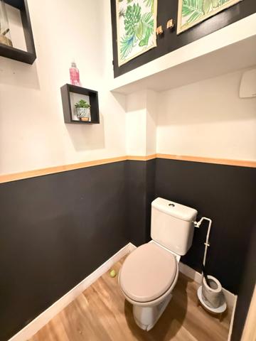 EN EXCLUSIVITE ! Maison en pierres de 141m², 3 chambres, garage double sur terrain de 1633m² 139 900 €