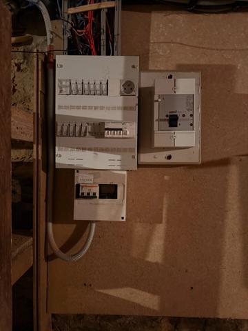 EN EXCLUSIVITE ! Maison en pierres de 141m², 3 chambres, garage double sur terrain de 1633m² 139 900 €