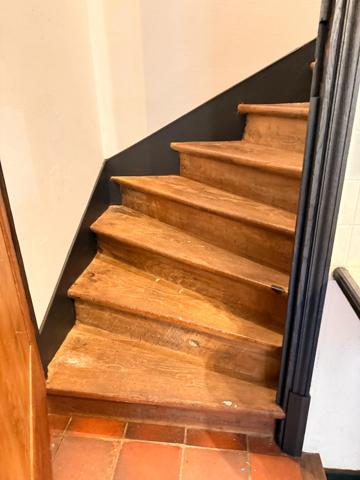 EN EXCLUSIVITE ! Maison en pierres de 141m², 3 chambres, garage double sur terrain de 1633m² 139 900 €