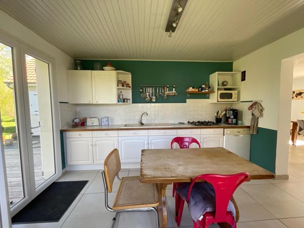 Pavillon lumineux de 115m², proche de la côte(8 min)