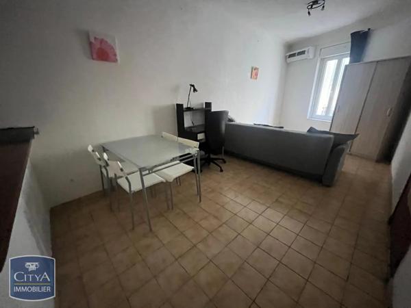 Appartement à louer 1 pièce 32.06m² Nîmes (30000)