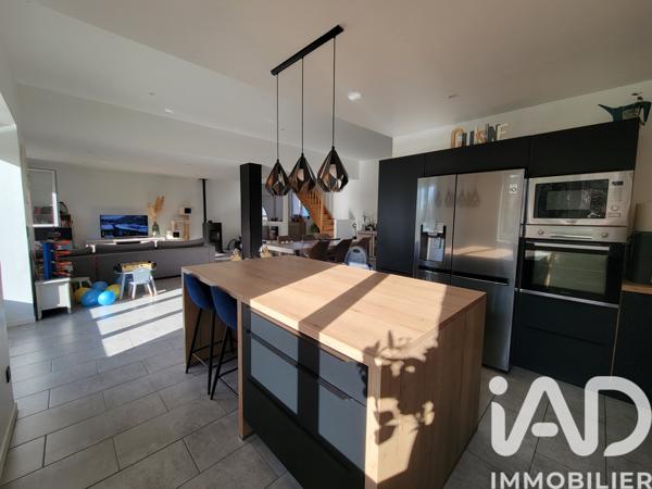 Maison à vendre 6 pièces 156 m² Dhuys et Morin-en-Brie