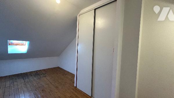 A VENDRE MAISON DE VILLE - SAINT-QUENTIN (02)