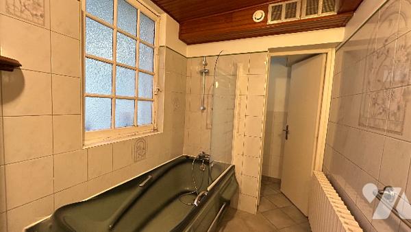 A VENDRE MAISON DE VILLE - SAINT-QUENTIN (02)