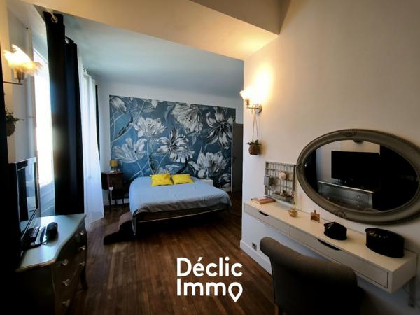 Vente maison de caractère Niort, 192m² 6 pièces 344 850€ avec piscine