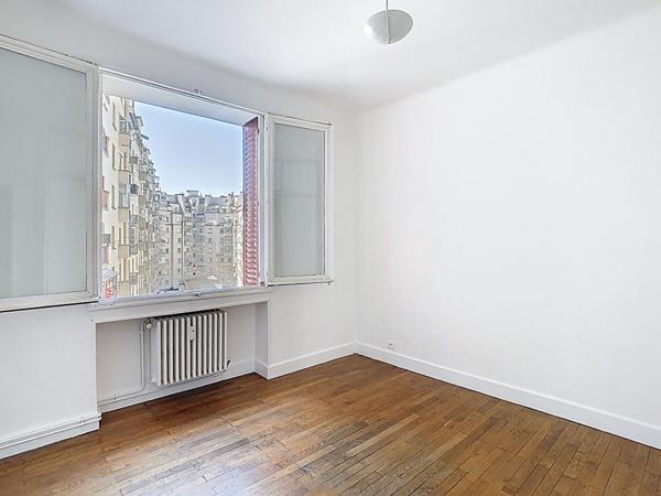 Appartement GRENOBLE - 3-4 pièces - 2 chambres - 88.28 m2 - 2 balcons